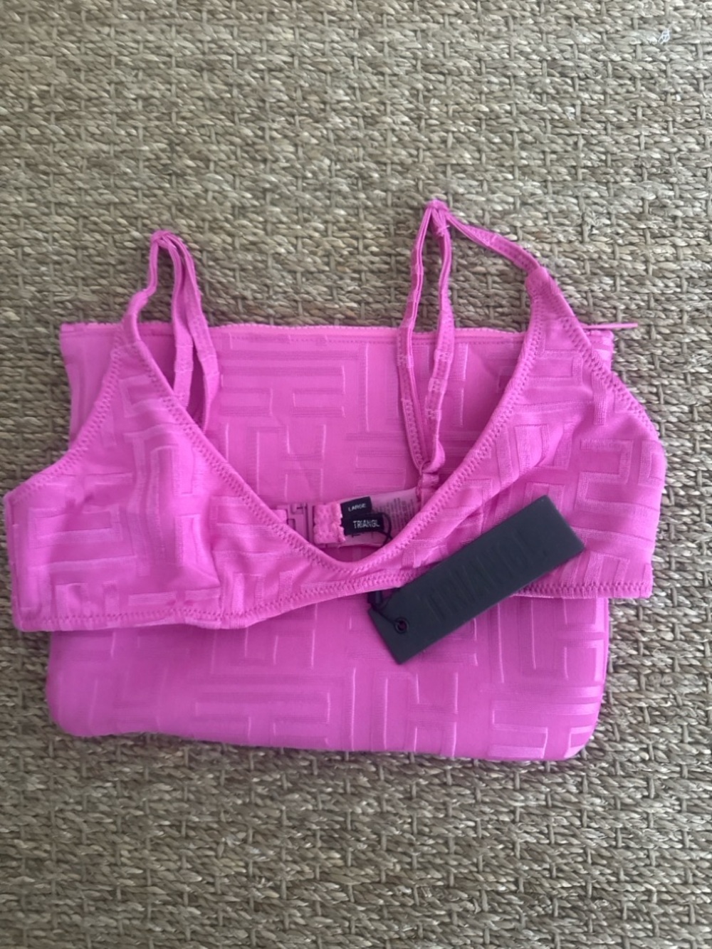 NWT TRIANGL Pink Bikini Top Size Large + Waterproof Bag